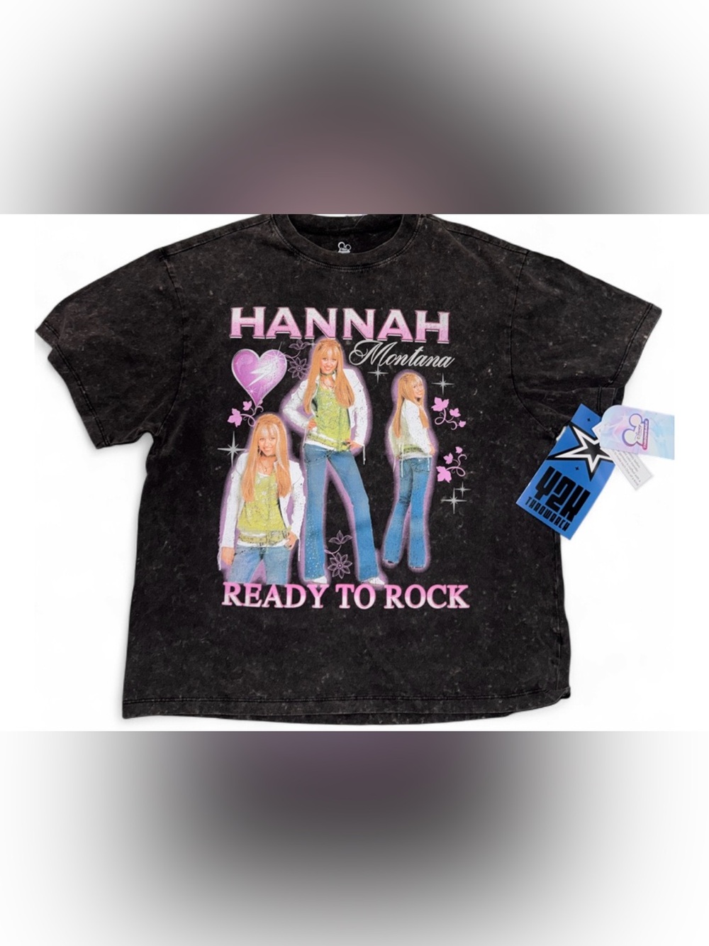 Hannah Montana women’s graphic tee size x-small fits like a size small-med (new)